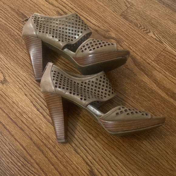 Franco sarto Bentley heels - Picture 4 of 9